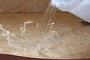 寻乌漏水维修 免砸砖防水材料该如何施工