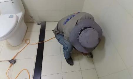 寻乌卫生间补漏